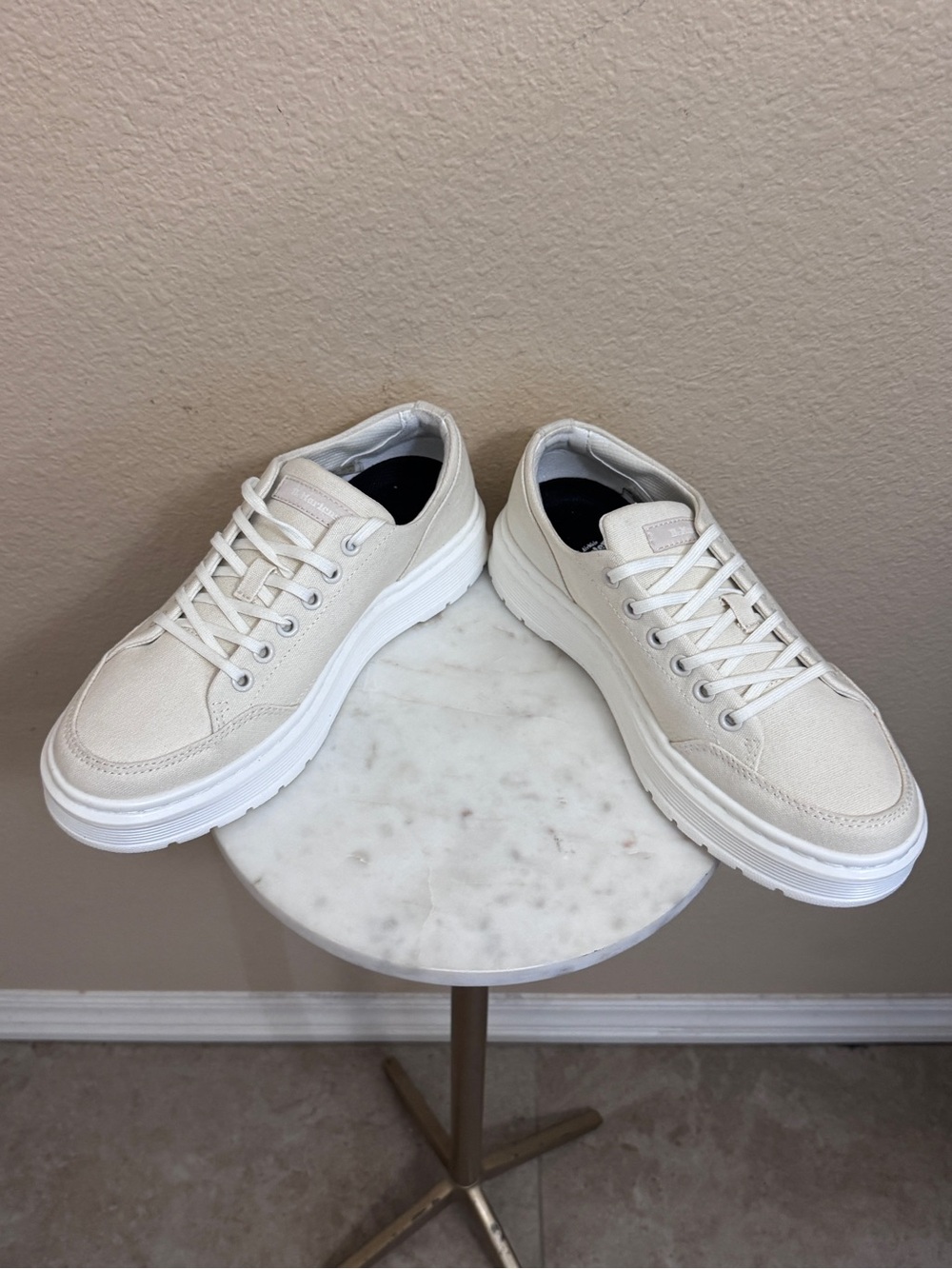 Women Dr Martens Brookline Canvas Off white summer timeless casual shoes Sz 8 - Picture 3 of 8